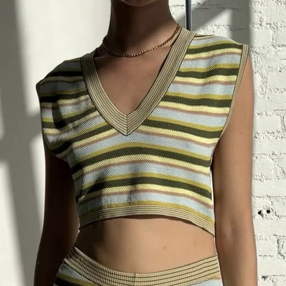 Lisa Says Gah! Britt Knit Sweater Vest Crop Top Sz M/L